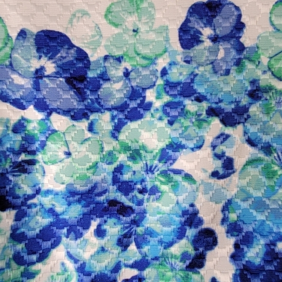 Tahari ASL Dress Size 8P White Blue Floral Sleeveless Box Pleat Pockets Textured - Picture 5 of 10